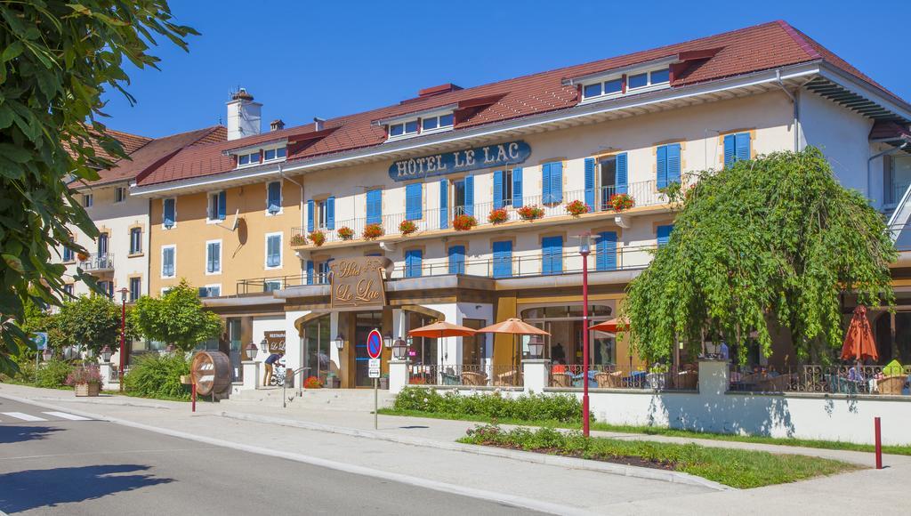 Hotel-Restaurant Le Lac Malbuisson Exterior foto