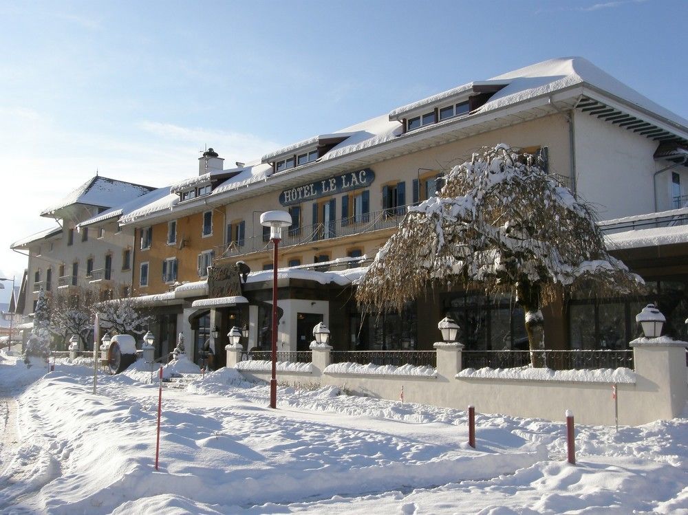 Hotel-Restaurant Le Lac Malbuisson Exterior foto